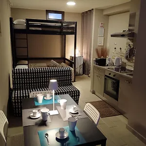 Casa vacanze U Peri Alivu House, Catania